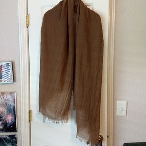 Tan/brown light scarf